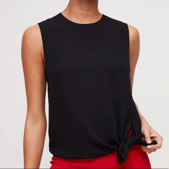 Babaton Hopkins Sleeveless Blouse - Picture 2 of 6